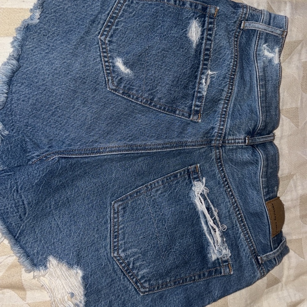 American Eagle Outfitters Blue Distressed Jean Shorts - Picture 2 of 2
